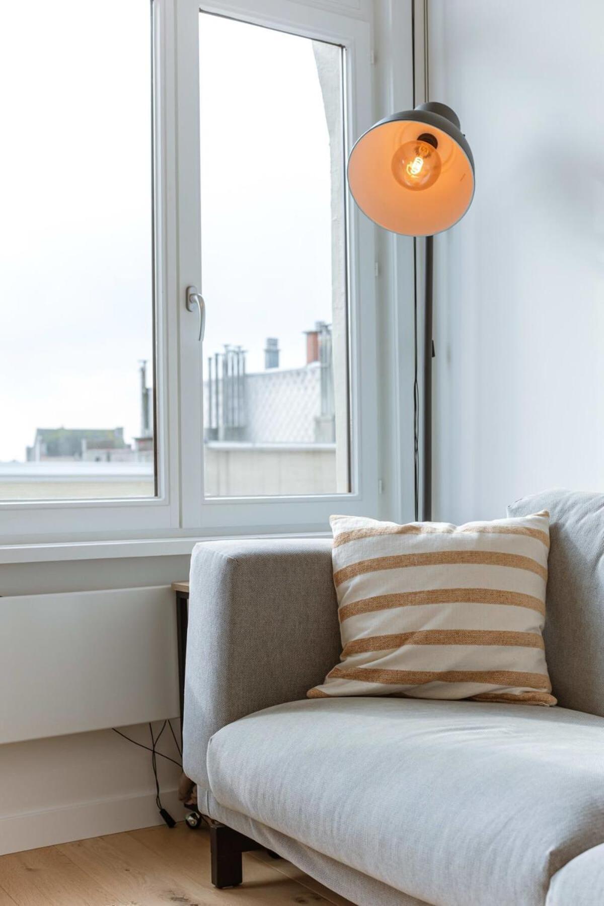 Huswell - Brand New Near The Apartment *